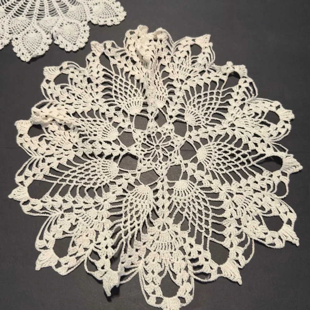 Vtg Doilies White Crochet Floral Embroidered Mixed 7pc Mixed Sizes Cottagecore